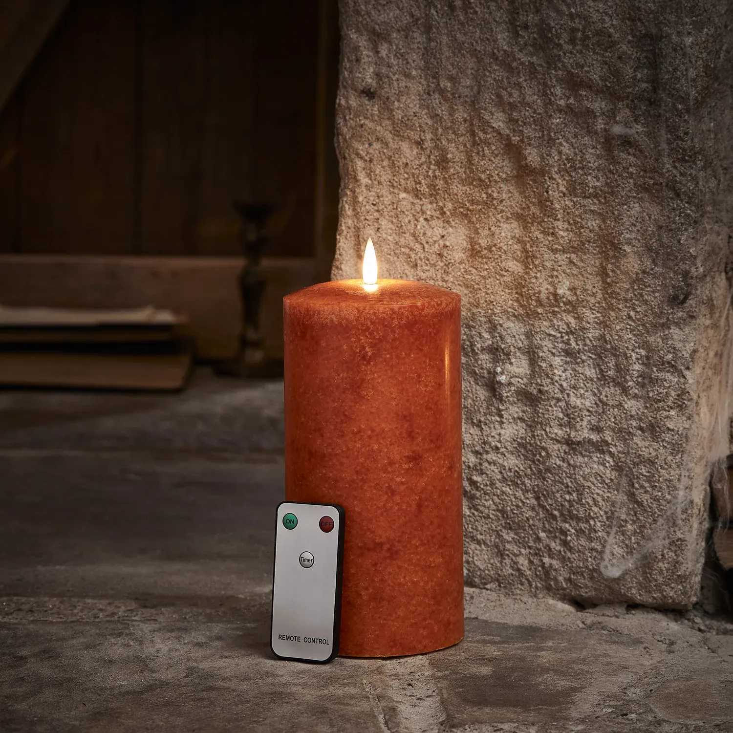 Bougie Cierge Orange Mouchetée TruGlow® de 20 cm avec Télécommande – Image 3